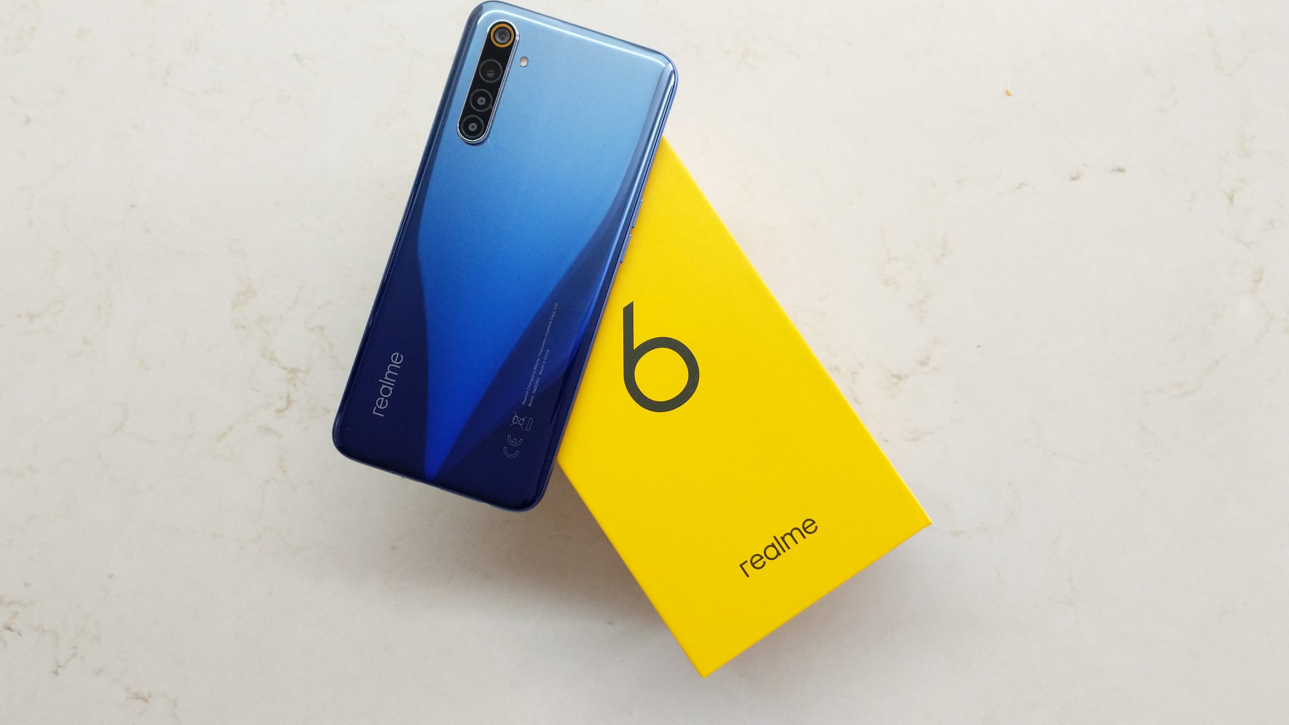 realme rm2001