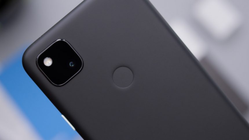 Pixel 4a | תמונה: Daniel Romero, Unsplash