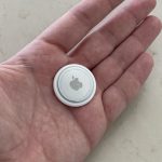 Apple AirTag | תמונה: אלדד מטמון, The Verifier