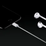 iphone lightning headphones