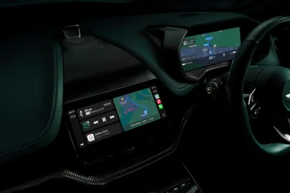 Apple CarPlay Ultra