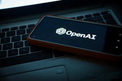 לוגו OpenAI / תמונה: levart / Unsplash