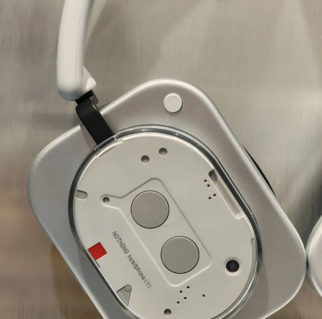 Nothing Headphone (1)