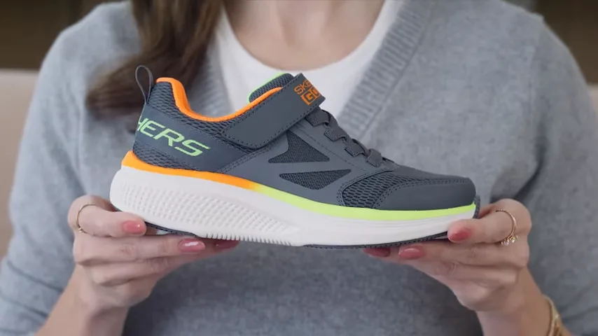 תמונה: Skechers