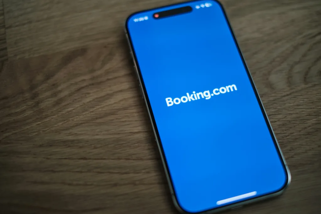 Booking.com | תמונה: Appshunter io - Unsplash