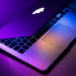 MacBook Pro | תמונה: Dmitry C - Unsplash