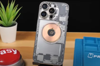 הגף יהיה שקוף? | תמונה: Phone Repair Guru