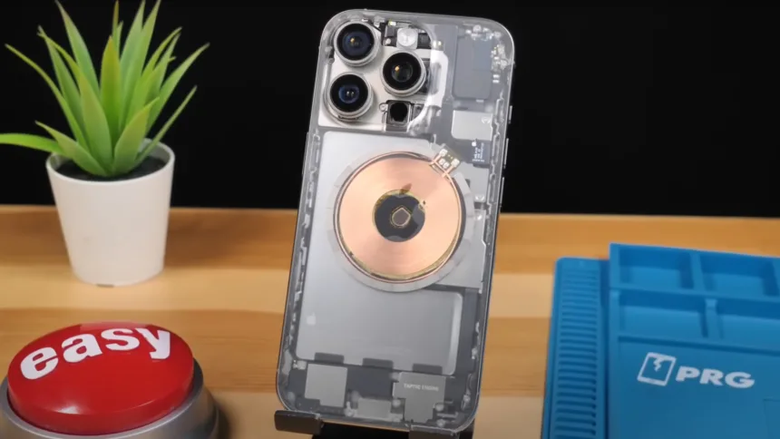 הגף יהיה שקוף? | תמונה: Phone Repair Guru