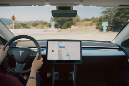 ביי Autopilot | תמונה: טסלה