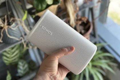 SONOS Play | תמונה: אלדד מטמון, The Verifier