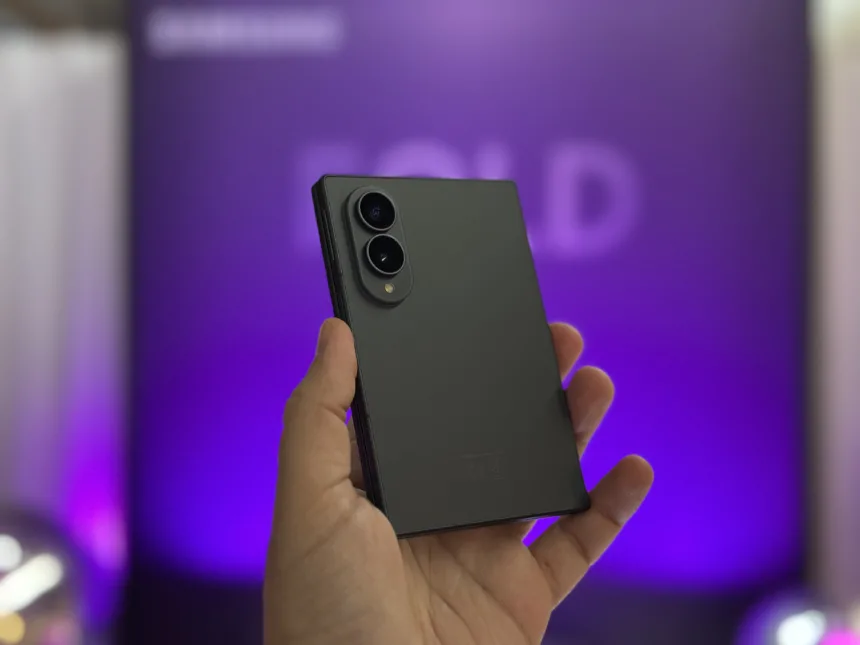 Samsung Galaxy Z Fold8 | תמונה: אלדד מטמון, The Verifier